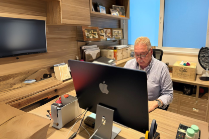 Paulo Twiaschor mostra como a realidade aumentada está revolucionando a visualização e o planejamento de projetos de engenharia.