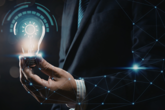 Andre de Barros Faria destaca por que a inovação não deve ser tratada como um projeto pontual, mas como um processo contínuo nas organizações.