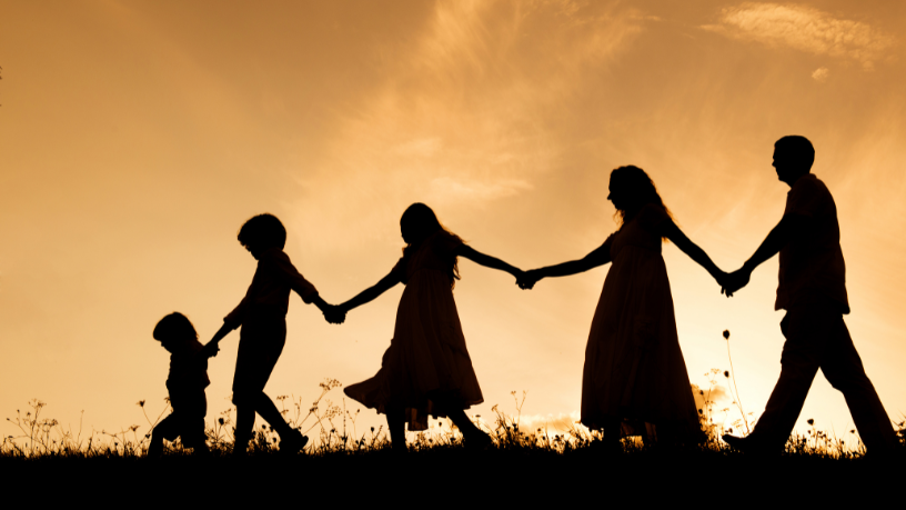 Alfredo Moreira Filho reflete sobre como valores transmitidos entre gerações influenciam decisões, moldam trajetórias pessoais e ajudam a construir perspectivas de futuro.